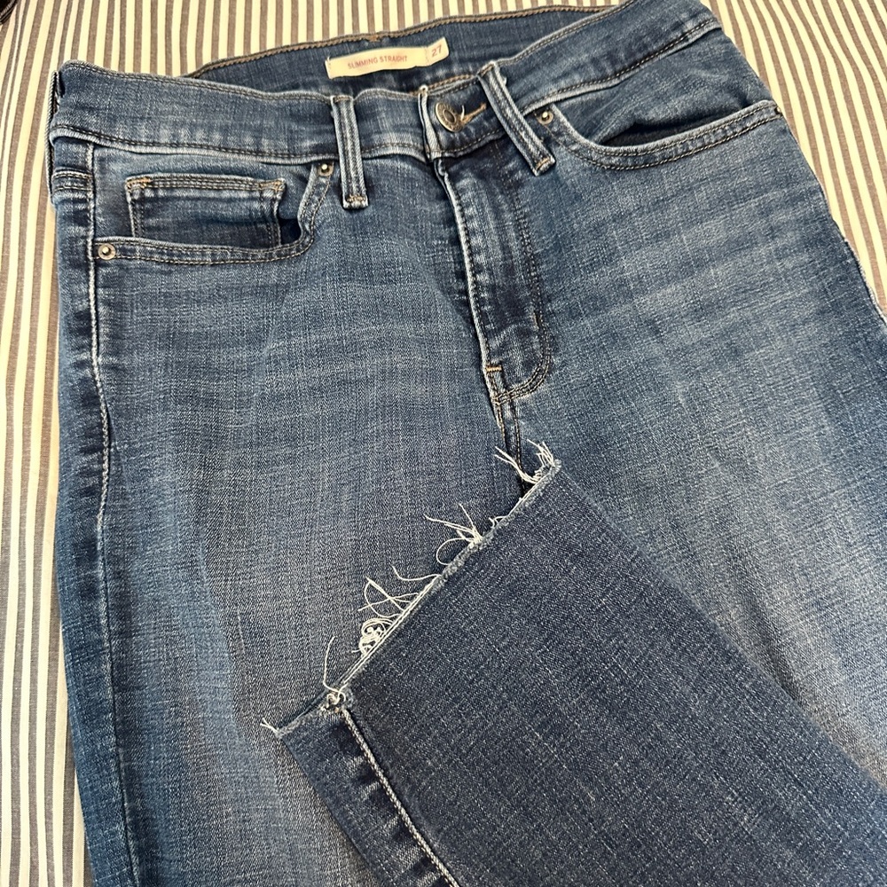 Women's Levi Blue Denim Jeans